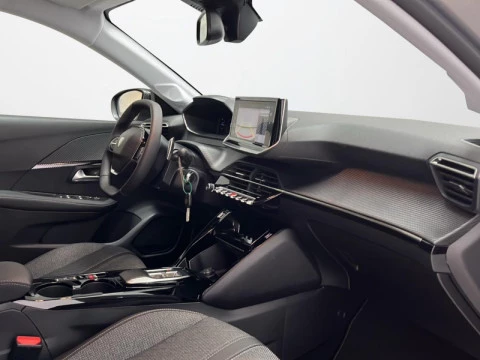 Peugeot 208 Allure HYBRID 110 eDCS6