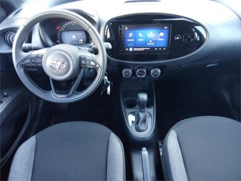Toyota Aygo X Cross Play CVT