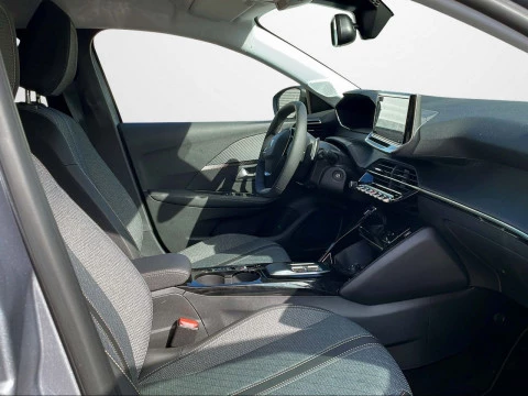 Peugeot 208 Allure HYBRID 110 eDCS6