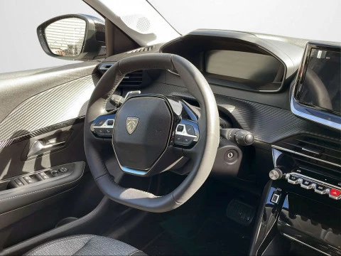 Peugeot 208 Allure HYBRID 110 eDCS6