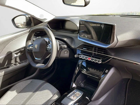 Peugeot 208 Allure HYBRID 110 eDCS6