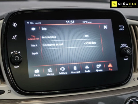 Fiat 500 1.0 Hybrid Dolcevita 51 kW (70 CV)