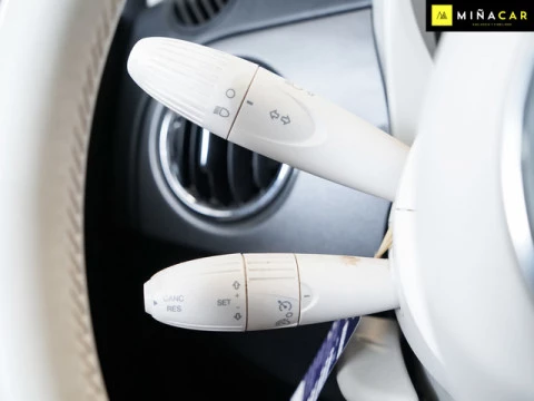 Fiat 500 1.0 Hybrid Dolcevita 51 kW (70 CV)