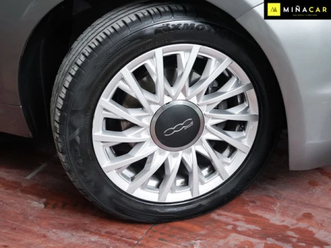 Fiat 500 1.0 Hybrid Dolcevita 51 kW (70 CV)