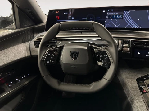 Peugeot 5008 Hybrid 1.2 107KW Allure eDCS6