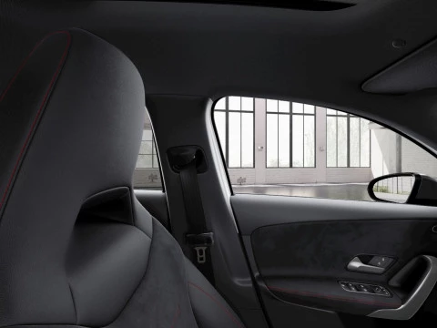 Mercedes-Benz Clase A  250 e Compacto con tecnología híbrida EQ