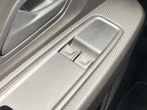 Dacia Sandero Stepway Essential TCe 67kW (90V)