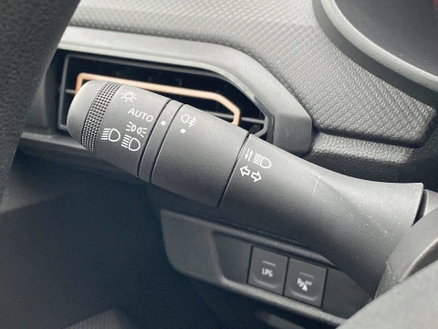 Dacia Sandero Stepway Essential TCe 67kW (90V)