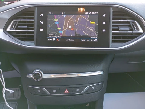 Peugeot 308 SW Active Pack BlueHDi 130 S&S EAT8