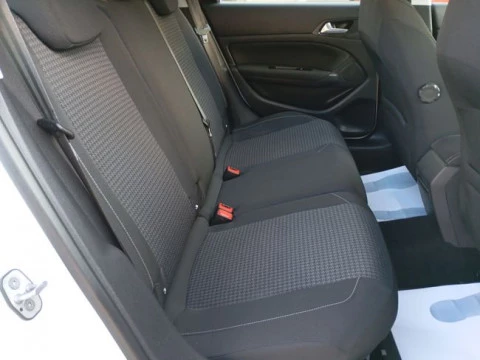 Peugeot 308 SW Active Pack BlueHDi 130 S&S EAT8