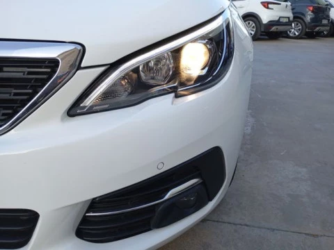 Peugeot 308 SW Active Pack BlueHDi 130 S&S EAT8