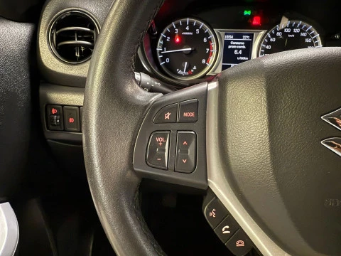 Suzuki Vitara 1.6 VVT GLE