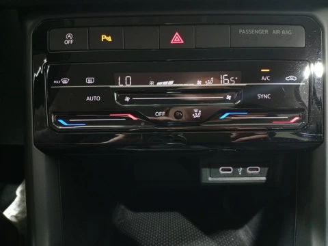 Volkswagen T-Cross Advance 1.0 TSI 81 kW (110 CV) DSG