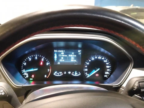 Ford Focus 1.0 Ecoboost MHEV 92kW ST-Line X