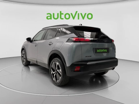 Peugeot 2008 Allure Gasolina 100 S&S 6 Vel. MAN