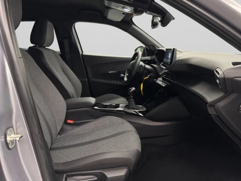 Peugeot 2008 Allure Gasolina 100 S&S 6 Vel. MAN