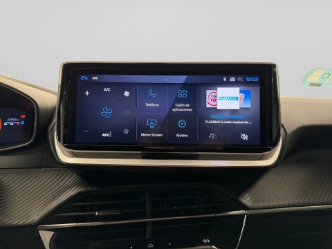 Peugeot 2008 Allure Gasolina 100 S&S 6 Vel. MAN