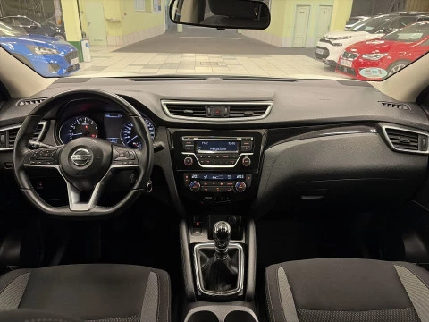 Nissan Qashqai DIG-T 115 Acenta 4x2 85 kW (115 CV)