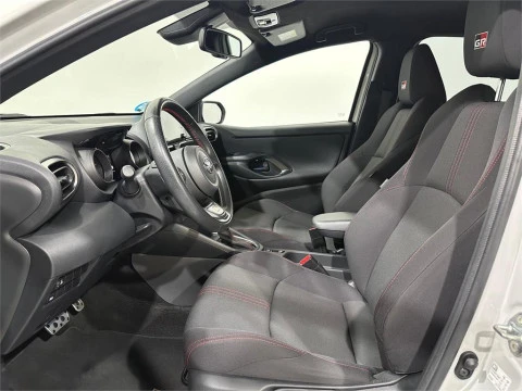 Toyota Yaris 120H 1.5 GR Sport
