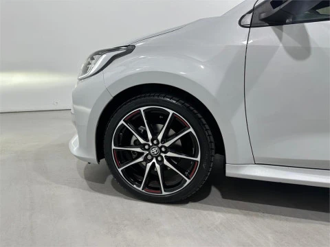 Toyota Yaris 120H 1.5 GR Sport