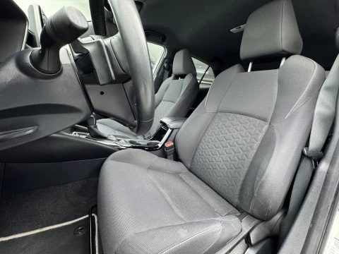 Toyota Corolla 2.0 180H FEEL! E-CVT