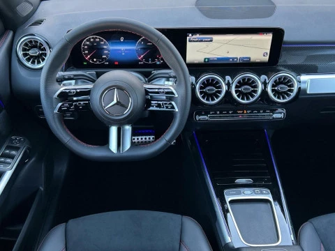 Mercedes-Benz GLB  200 d 4MATIC