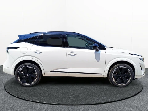 Nissan Qashqai NISSAN QASHQAI N-DESIGN TECHO SOLAR DIG-T 103KW (140CV) MILD HYB