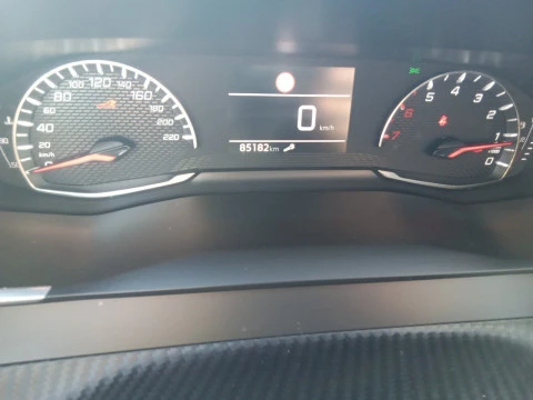 Peugeot 2008 Allure BlueHDI 81kW (110CV)