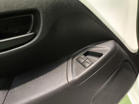 Citroën C1 PureTech 82 Furio 60 kW (82 CV)