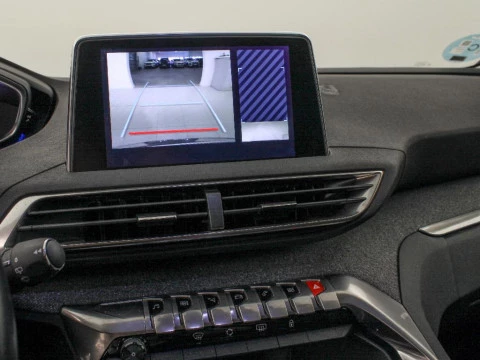 Peugeot 3008 1.5 BLUEHDI ALLURE AUTO S&S 130CV 5P