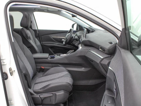 Peugeot 3008 1.5 BLUEHDI ALLURE AUTO S&S 130CV 5P