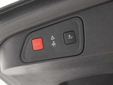 Peugeot 3008 1.5 BLUEHDI ALLURE AUTO S&S 130CV 5P