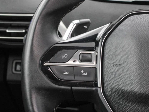 Peugeot 3008 1.5 BLUEHDI ALLURE AUTO S&S 130CV 5P