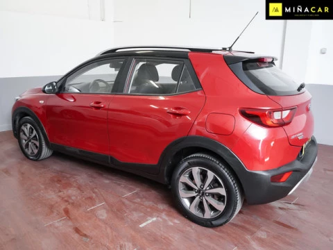 Kia Stonic 1.0 T-GDi MHEV Concept 74 kW (100 CV)