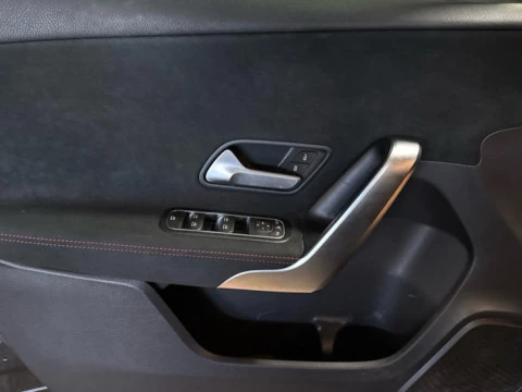 Mercedes-Benz Clase A  180 Compacto