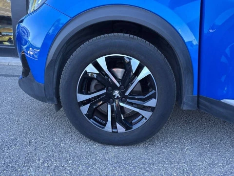 Peugeot 2008 GT BlueHDI 130 S&S EAT8