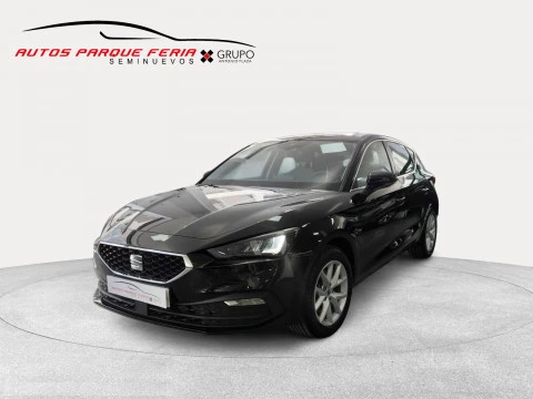 Seat Nuevo León 1.5 eTSI 85kW DSG Style 25 Aniversario