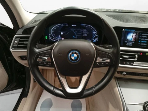 BMW Serie 3 330e