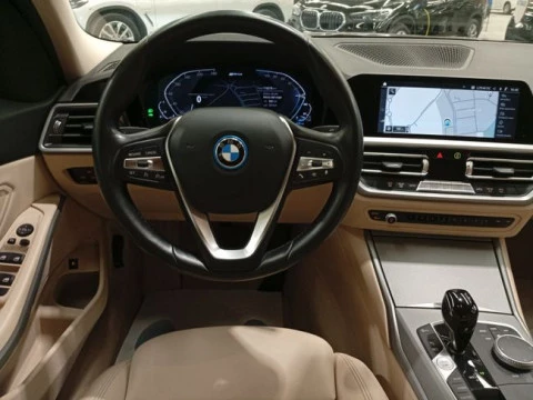 BMW Serie 3 330e