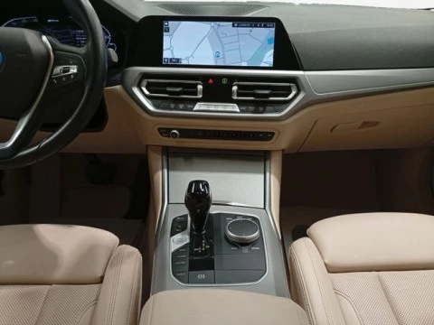 BMW Serie 3 330e