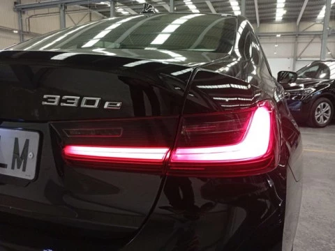 BMW Serie 3 330e