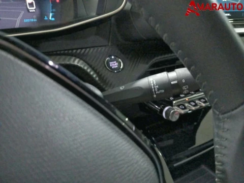 Peugeot 2008   Puretech 130 S&S 6 Vel. MAN Allure Pack