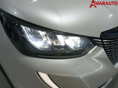 Peugeot 2008   Puretech 130 S&S 6 Vel. MAN Allure