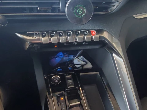 Peugeot 3008 Plug-in Hybrid 1.6 143KW Allure e-DCS7