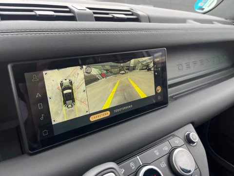 Land Rover Defender 3.0D I6 250 X-Dyn SE 110 AT 4WD MHEV