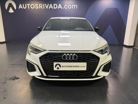 Audi A3 Sportback Black line 35 TFSI 110kW S tro