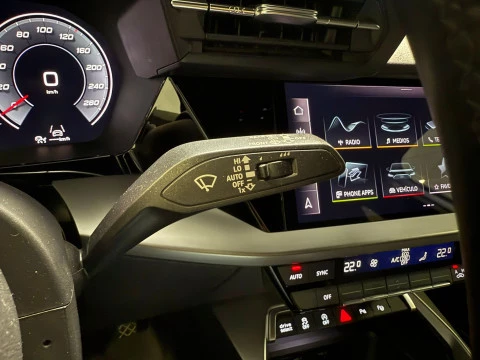 Audi A3 Sportback Black line 35 TFSI 110kW S tro