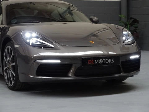 Porsche 718 Cayman