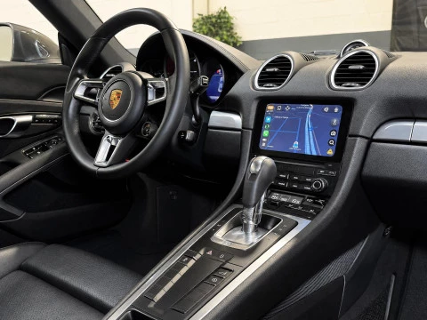 Porsche 718 Cayman