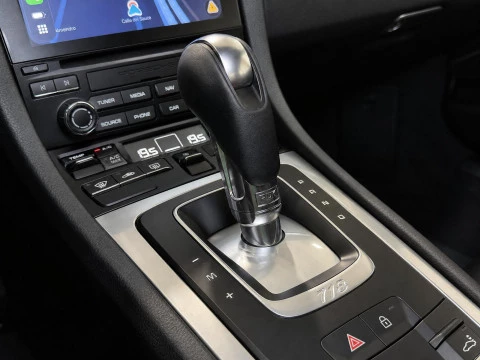 Porsche 718 Cayman